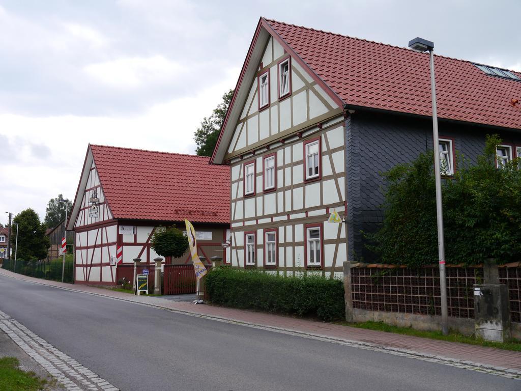 Cafe Im Hof- Bed & Breakfast Streufdorf Exterior photo